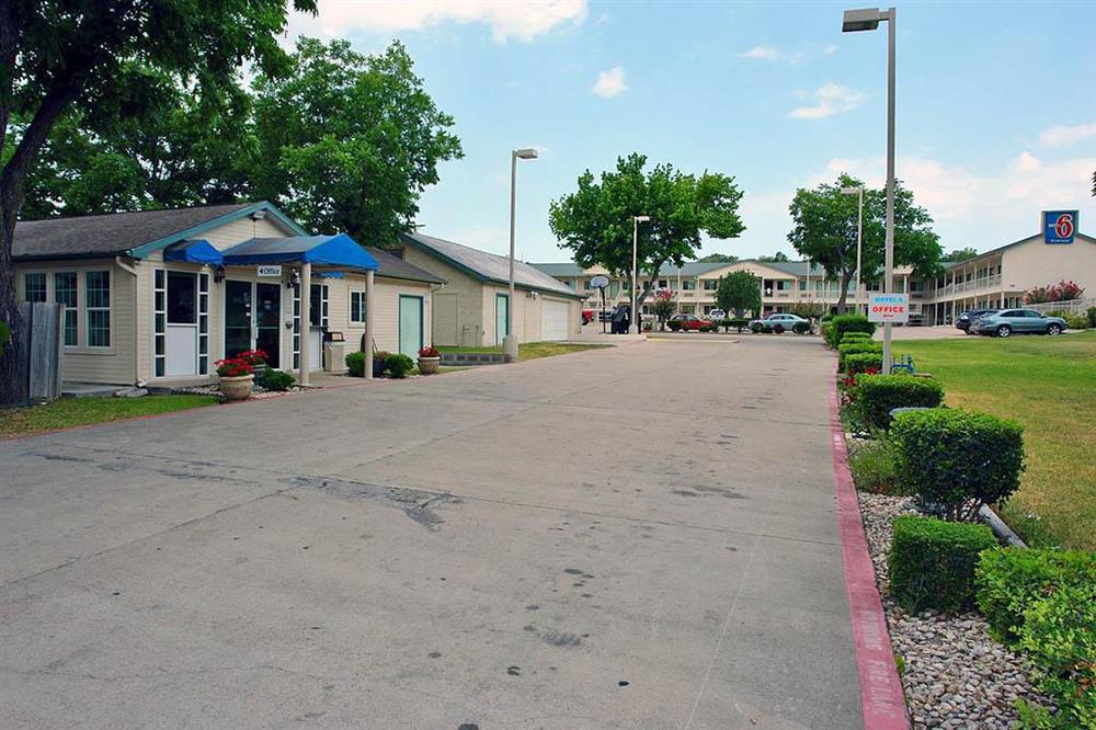 Motel 6-Kerrville, Tx Exterior photo
